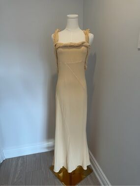 H&M Cream Twisted- Strap Crinkle Maxi Dress
